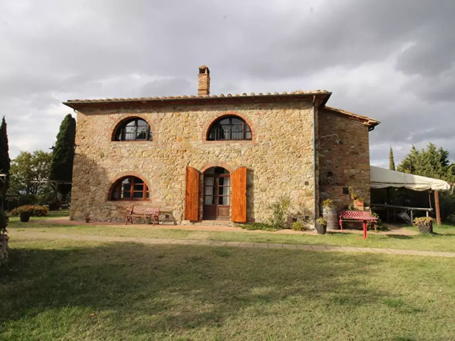 Immagine 3 di Casa colonica in vendita  a Santa Luce