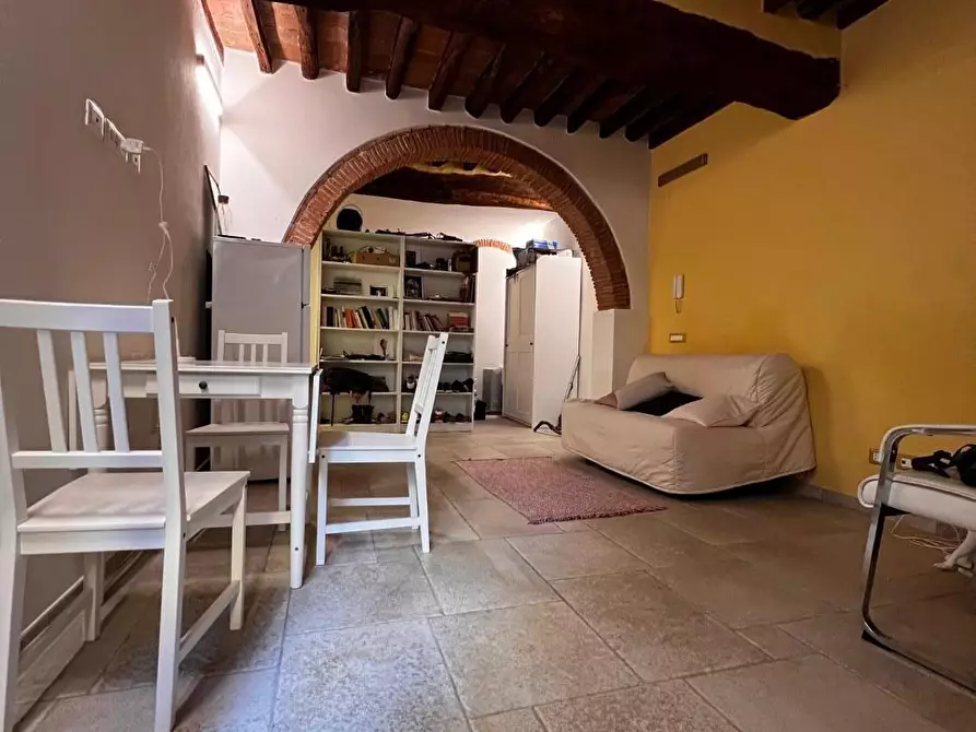 Immagine 2 di Appartamento in vendita  a Pisa