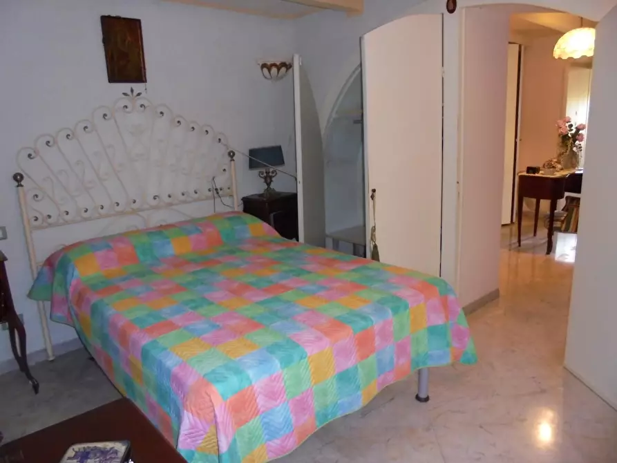 Immagine 16 di Appartamento in vendita  a Massa