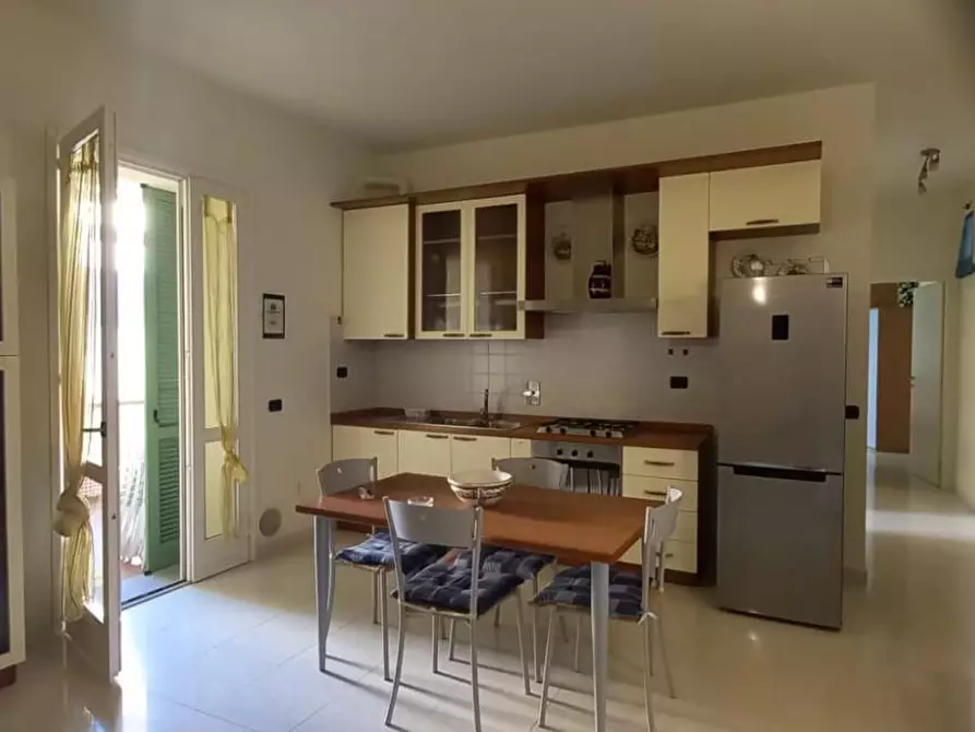 Immagine 3 di Appartamento in affitto  a Camaiore