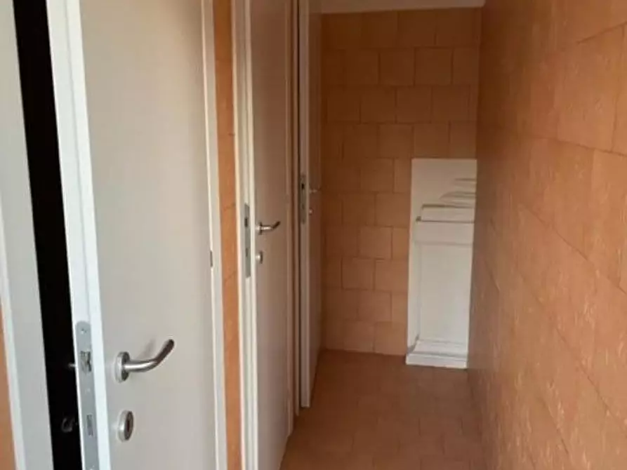 Immagine 6 di Appartamento in affitto  a Pisa