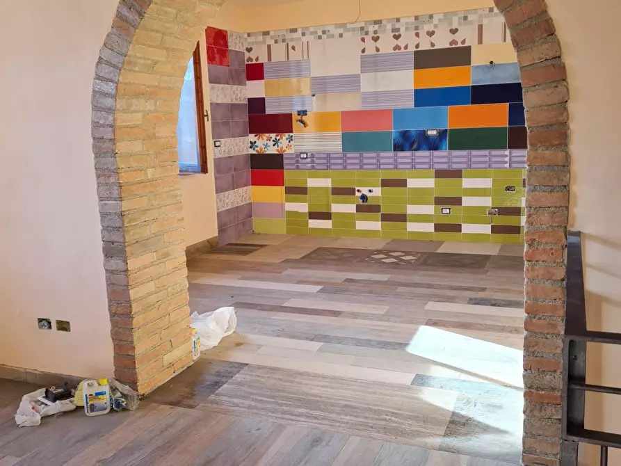 Immagine 5 di Porzione di casa in vendita  a Poggibonsi