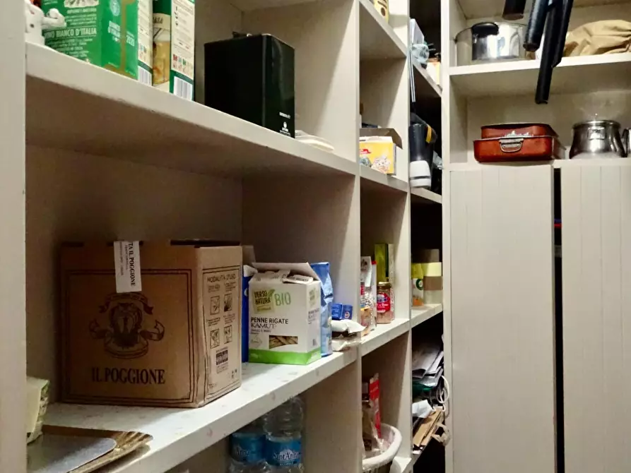 Immagine 25 di Villa in vendita  a Santa Croce Sull'arno