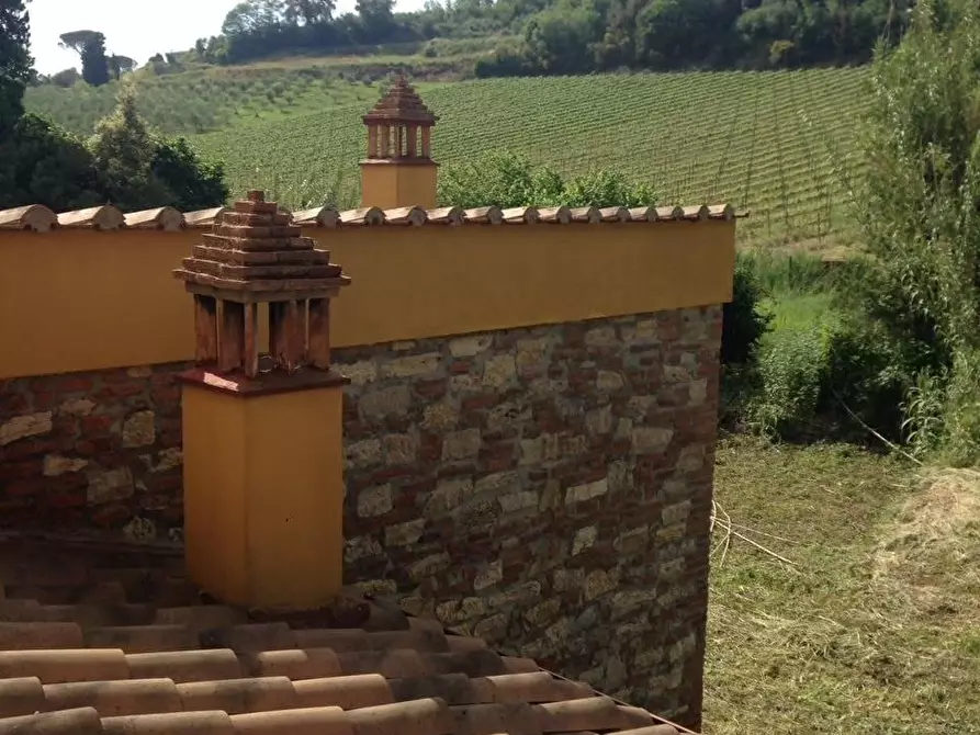 Immagine 6 di Casa colonica in vendita  a Crespina Lorenzana