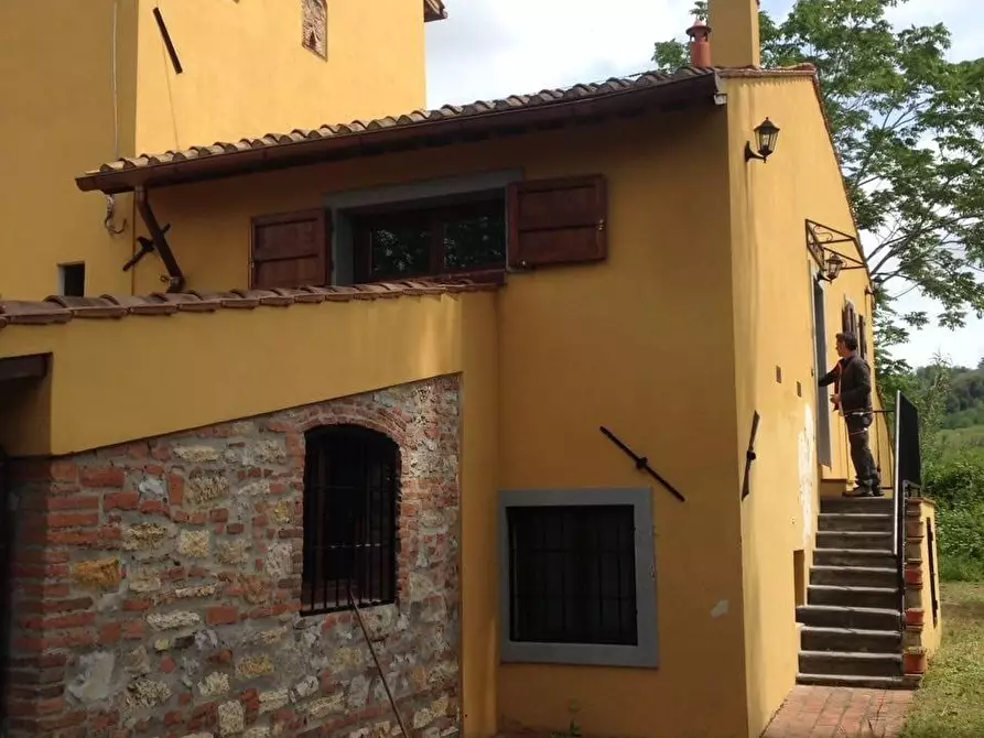 Immagine 5 di Casa colonica in vendita  a Crespina Lorenzana