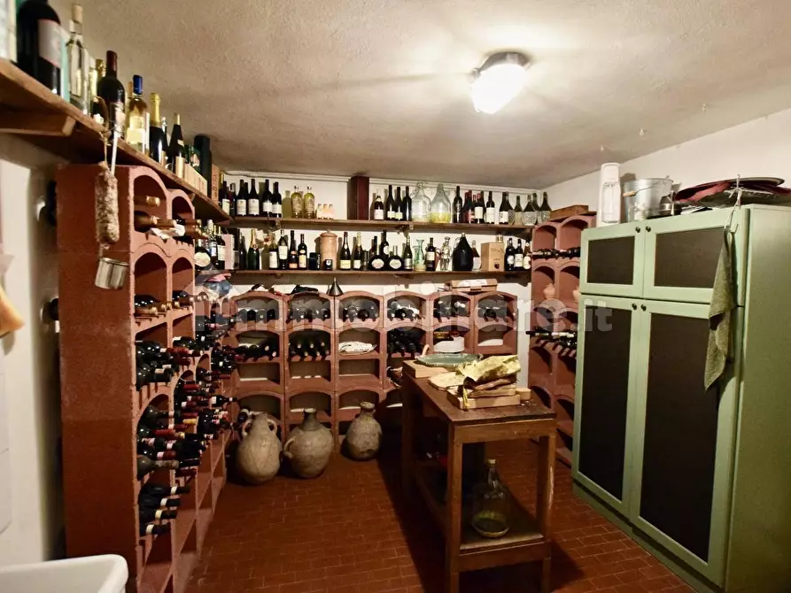 Immagine 44 di Villa in vendita  a Pontedera