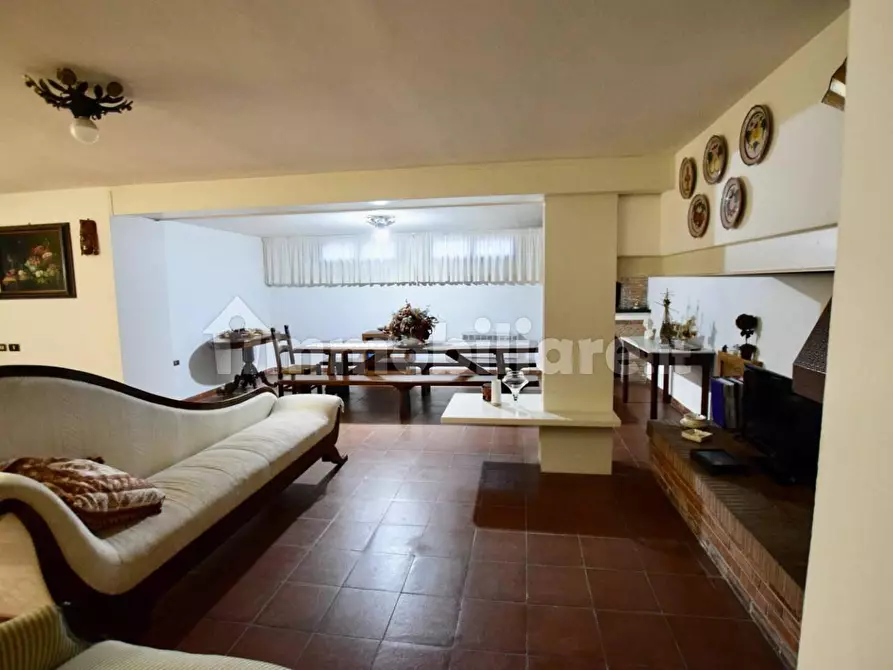 Immagine 40 di Villa in vendita  a Pontedera