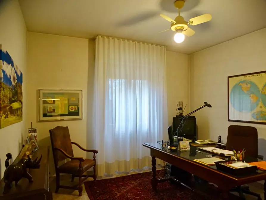 Immagine 11 di Ufficio in vendita  a Santa Croce Sull'arno