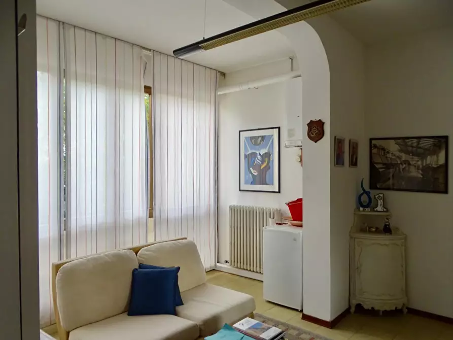 Immagine 2 di Ufficio in vendita  a Santa Croce Sull'arno