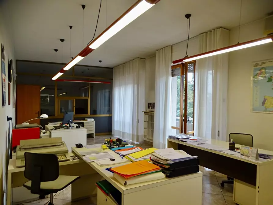 Immagine 4 di Ufficio in vendita  a Santa Croce Sull'arno