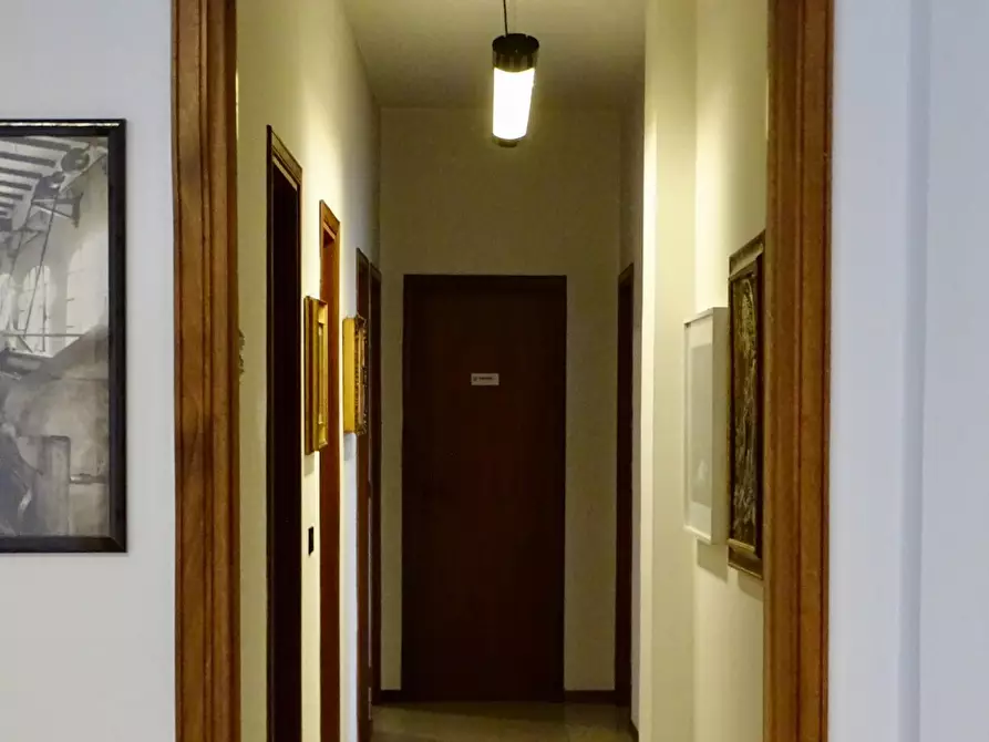 Immagine 7 di Ufficio in vendita  a Santa Croce Sull'arno