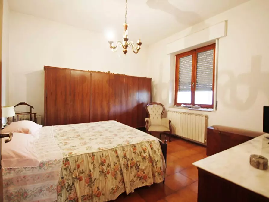 Immagine 5 di Appartamento in vendita  a Vinci