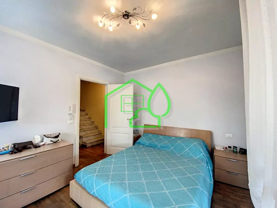 Immagine 18 di Villetta a schiera in vendita  a Viareggio