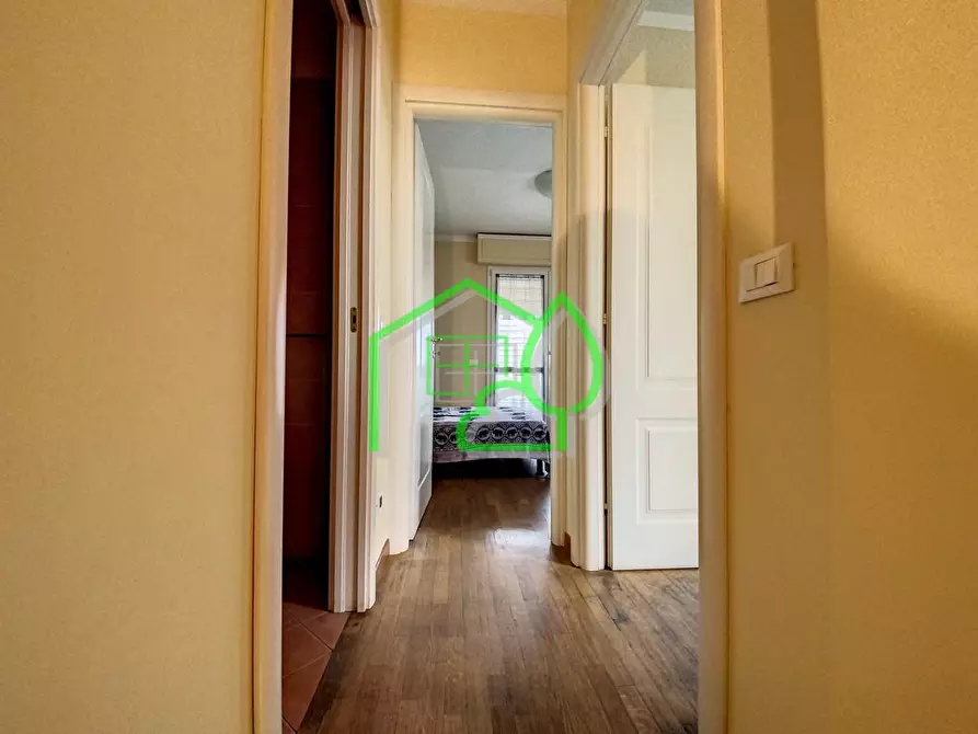 Immagine 22 di Villetta a schiera in vendita  a Viareggio