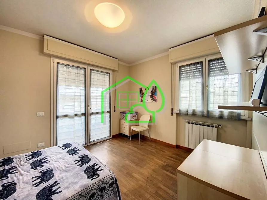 Immagine 25 di Villetta a schiera in vendita  a Viareggio