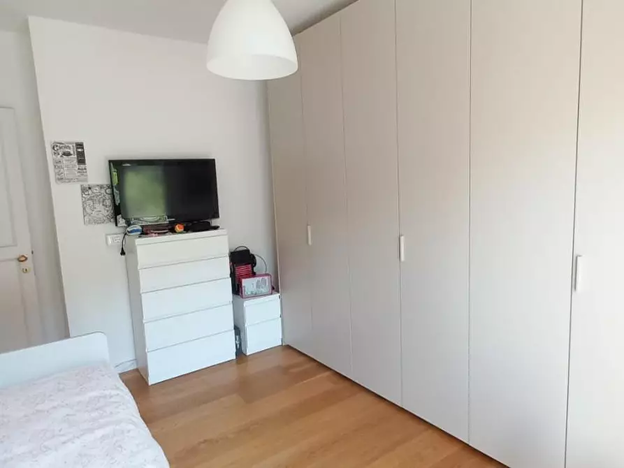 Immagine 16 di Appartamento in vendita  a Carrara