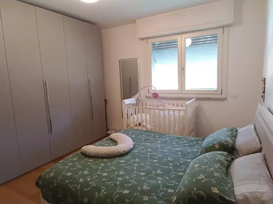 Immagine 8 di Appartamento in vendita  a Carrara