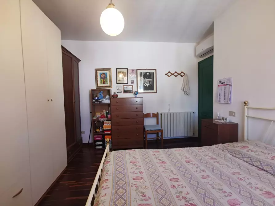 Immagine 19 di Appartamento in vendita  a Santa Maria A Monte