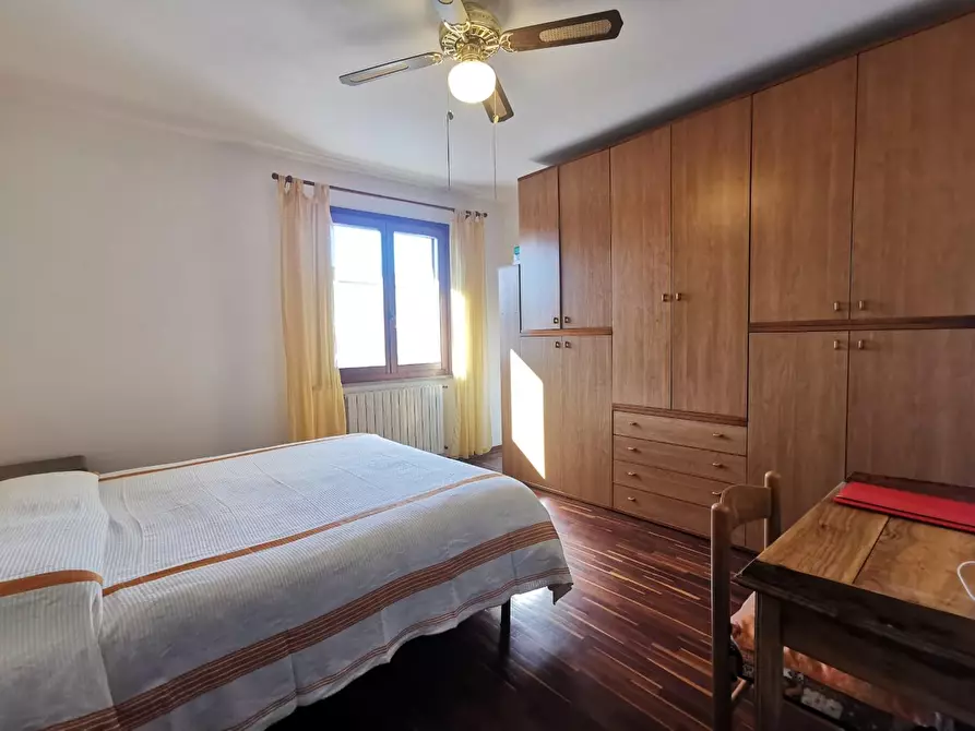 Immagine 12 di Appartamento in vendita  a Santa Maria A Monte