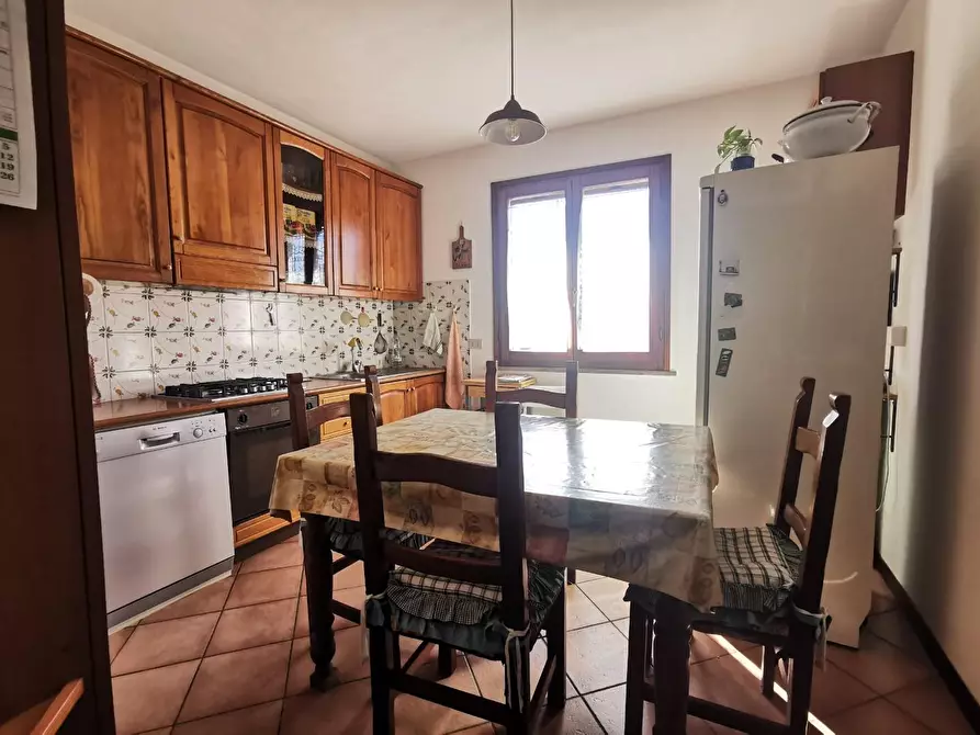 Immagine 8 di Appartamento in vendita  a Santa Maria A Monte