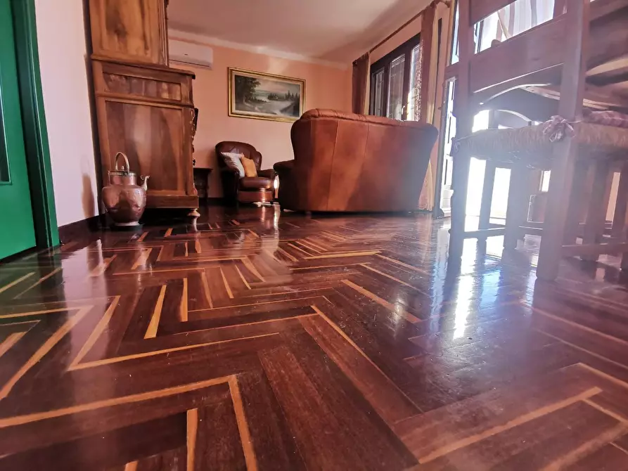 Immagine 7 di Appartamento in vendita  a Santa Maria A Monte