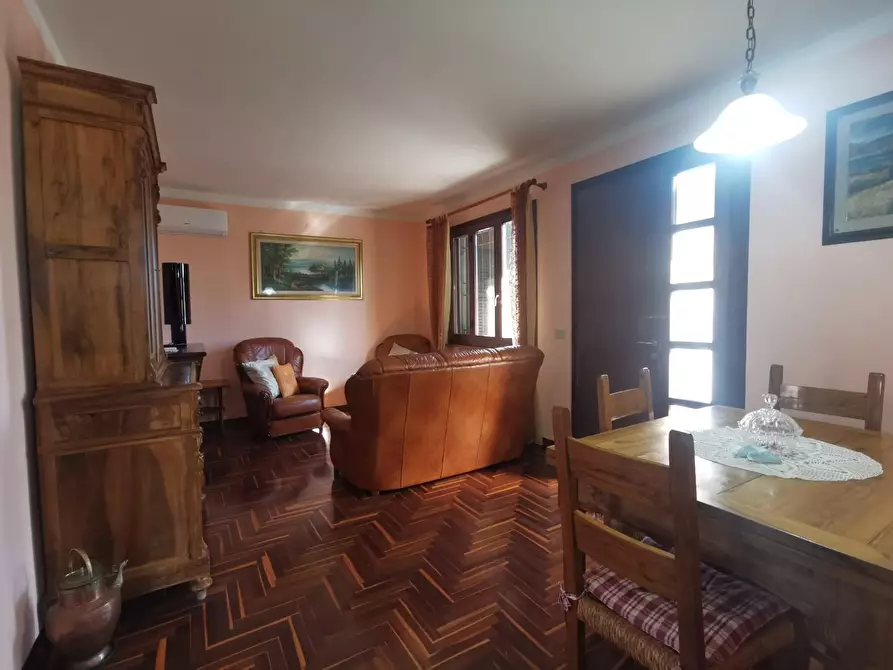 Immagine 6 di Appartamento in vendita  a Santa Maria A Monte