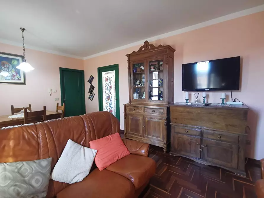 Immagine 5 di Appartamento in vendita  a Santa Maria A Monte