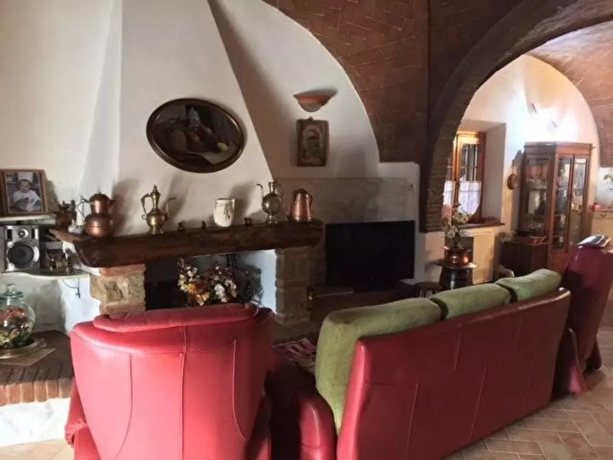 Immagine 7 di Porzione di casa in vendita  a Bibbona