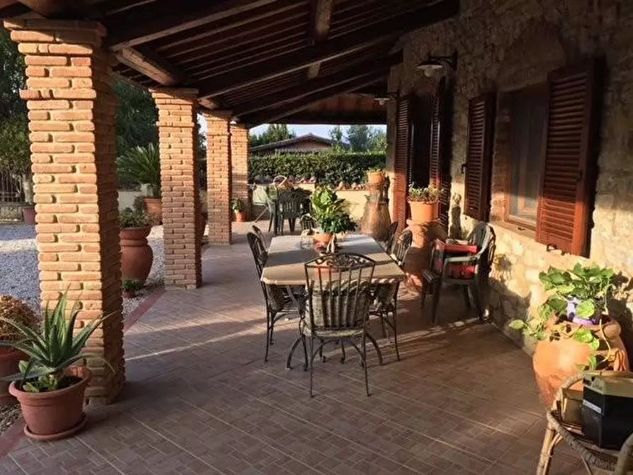 Immagine 2 di Porzione di casa in vendita  a Bibbona