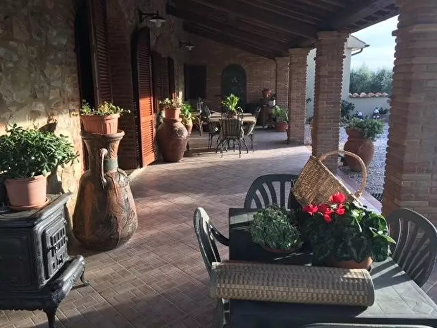 Immagine 4 di Porzione di casa in vendita  a Bibbona