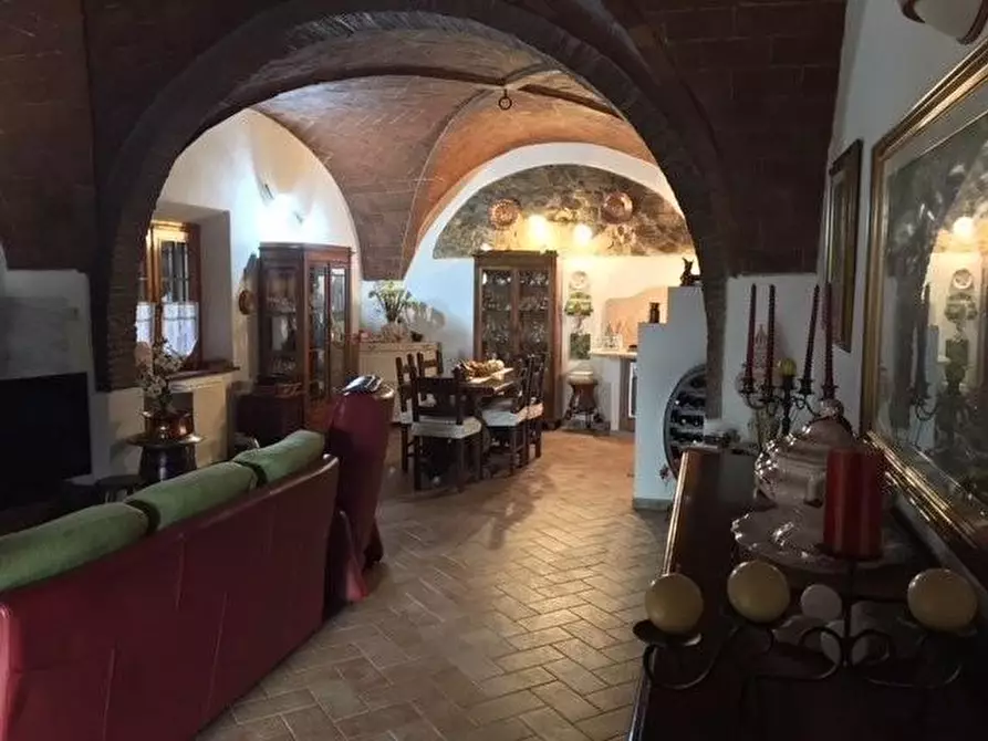 Immagine 8 di Porzione di casa in vendita  a Bibbona