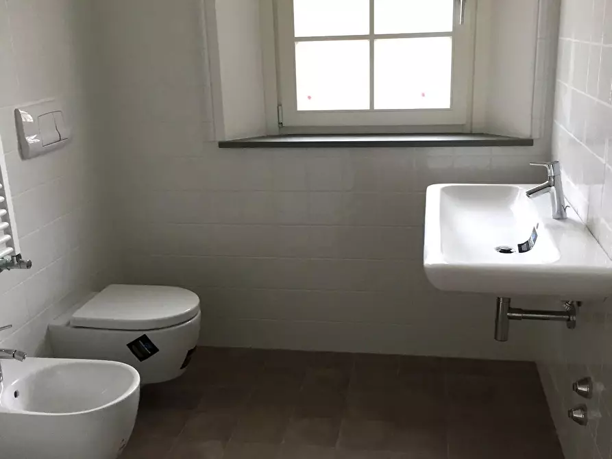 Immagine 17 di Villetta a schiera in vendita  a Calcinaia