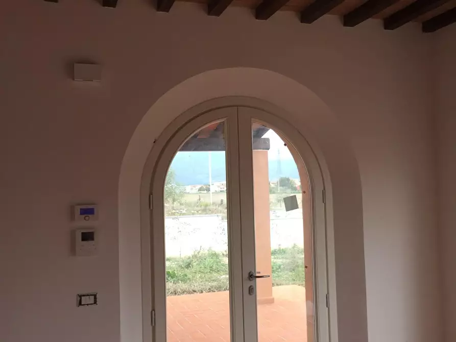 Immagine 20 di Villetta a schiera in vendita  a Calcinaia