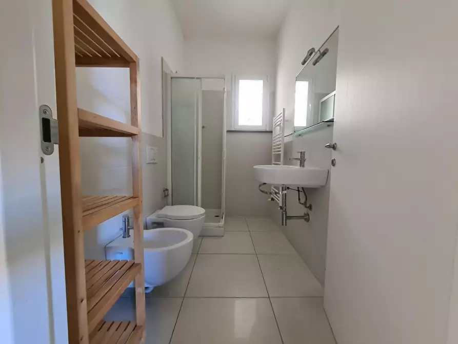 Immagine 9 di Appartamento in vendita  a Rosignano Marittimo