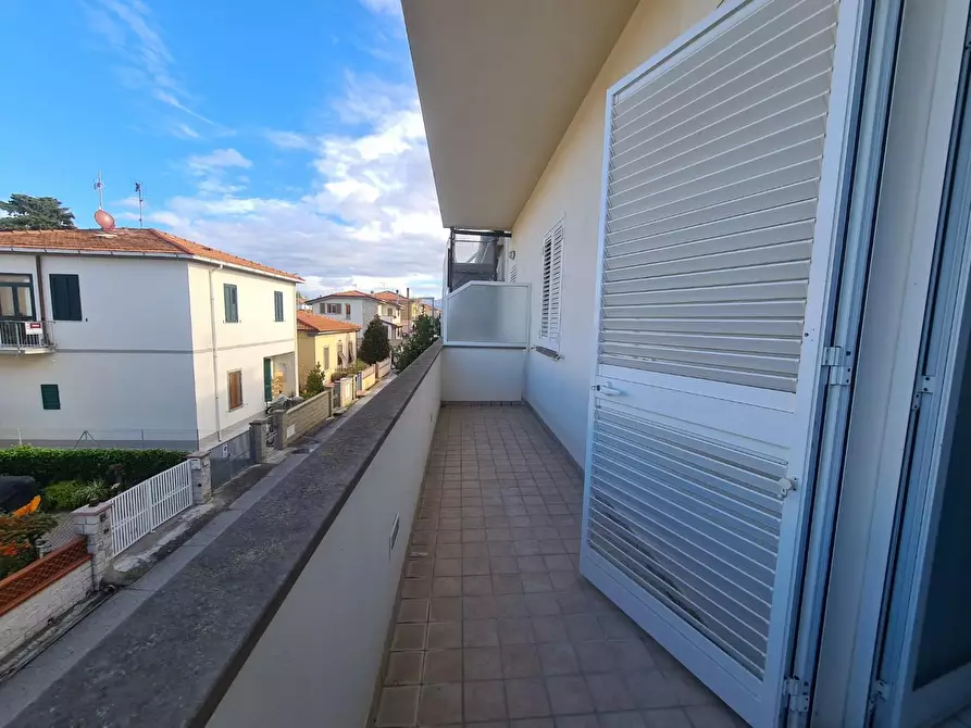 Immagine 6 di Appartamento in vendita  a Rosignano Marittimo