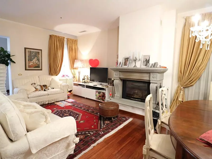 Immagine 5 di Casa indipendente in vendita  a Pontedera