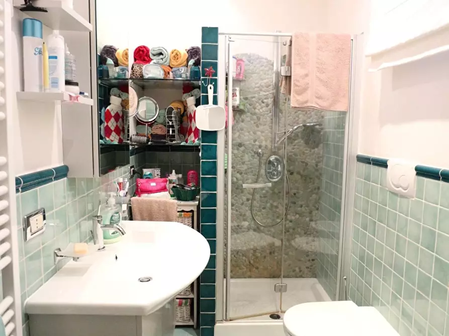 Immagine 10 di Casa indipendente in vendita  a Pontedera