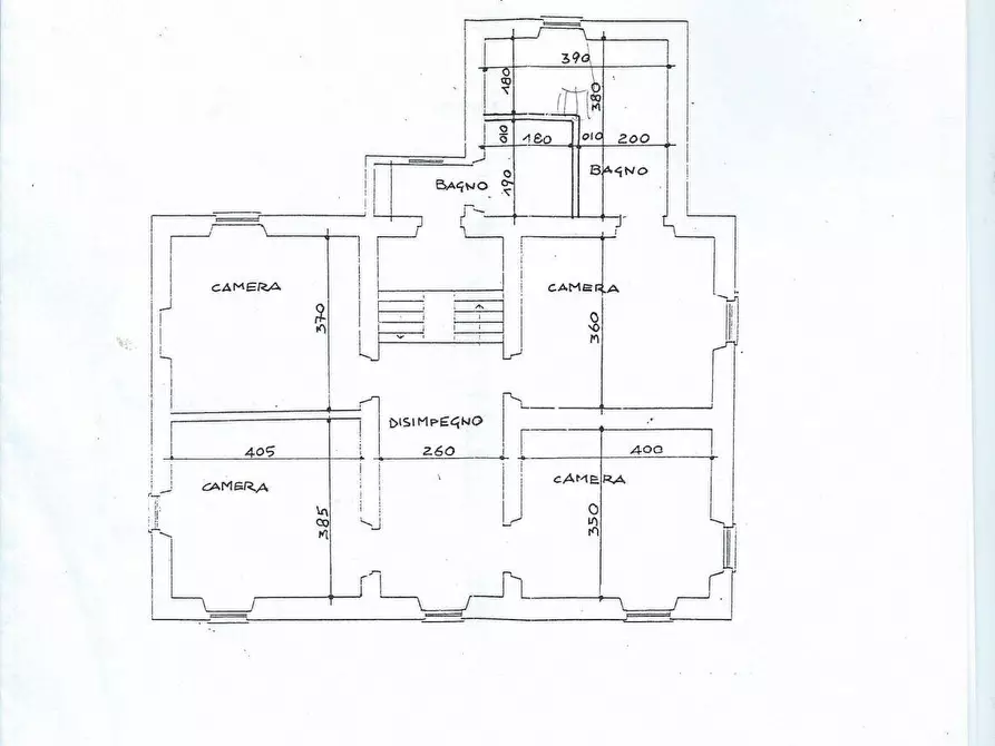 Immagine 35 di Villa in vendita  a Aulla