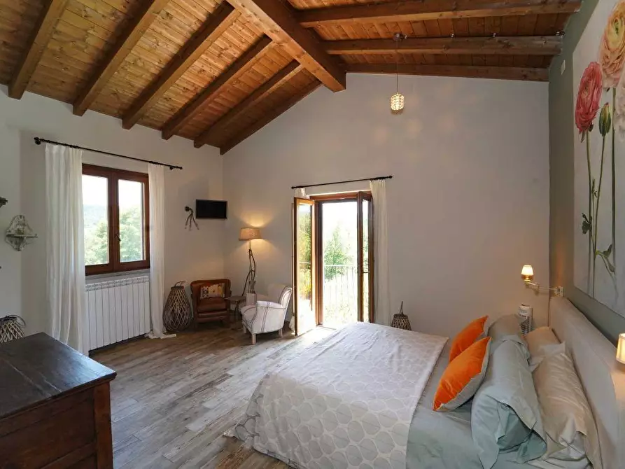 Immagine 25 di Villa in vendita  a Aulla