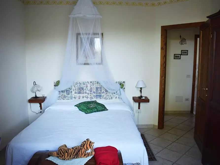 Immagine 9 di Porzione di casa in vendita  a Casole D'elsa