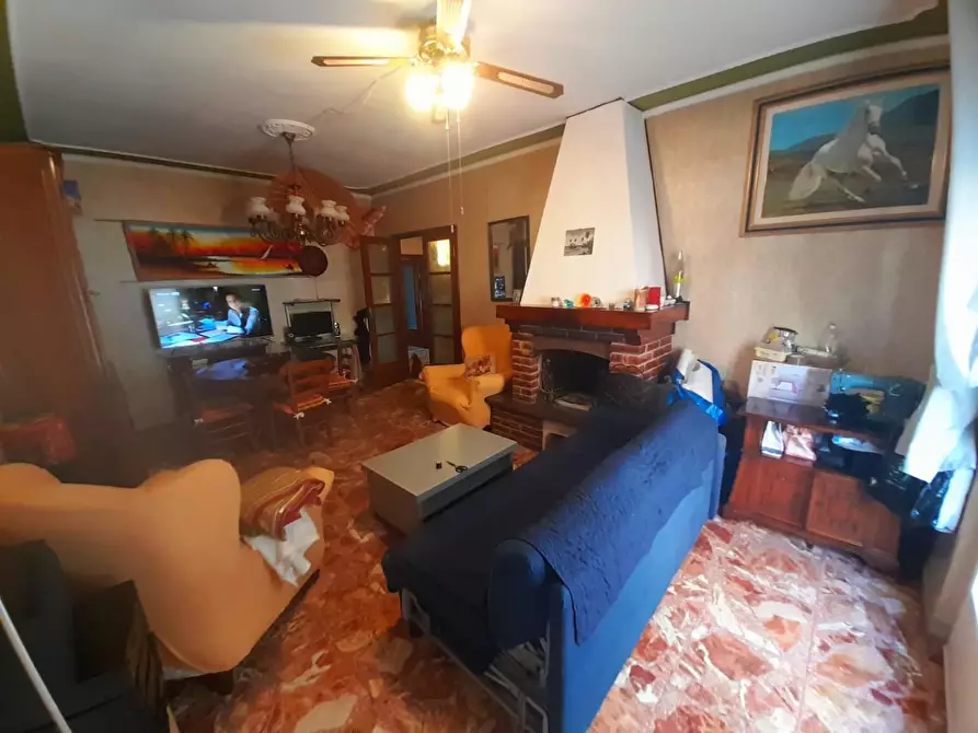 Immagine 6 di Appartamento in vendita  a Rosignano Marittimo