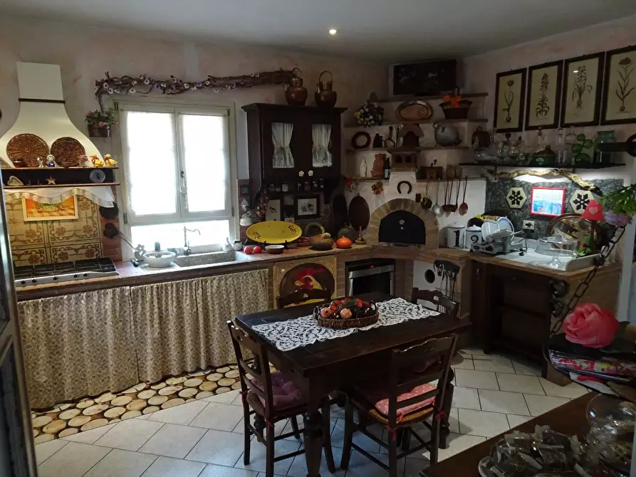 Immagine 30 di Villa in vendita  a Casciana Terme Lari