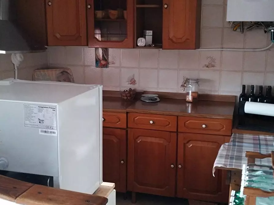 Immagine 4 di Appartamento in vendita  a Massa