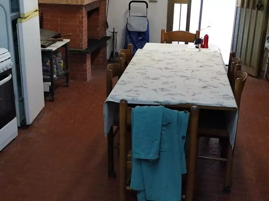 Immagine 16 di Appartamento in vendita  a Massa