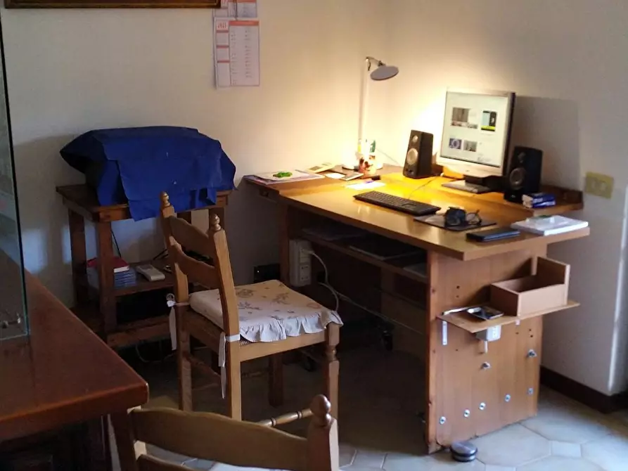 Immagine 7 di Appartamento in vendita  a Massa