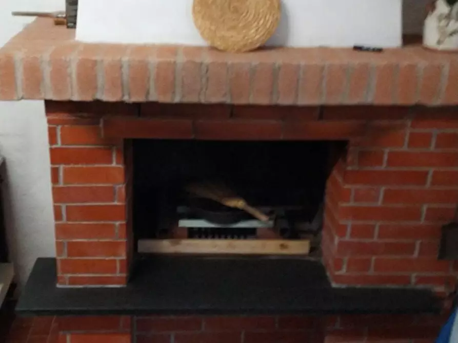 Immagine 17 di Appartamento in vendita  a Massa