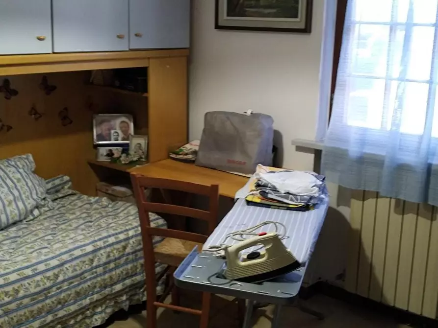 Immagine 5 di Appartamento in vendita  a Massa