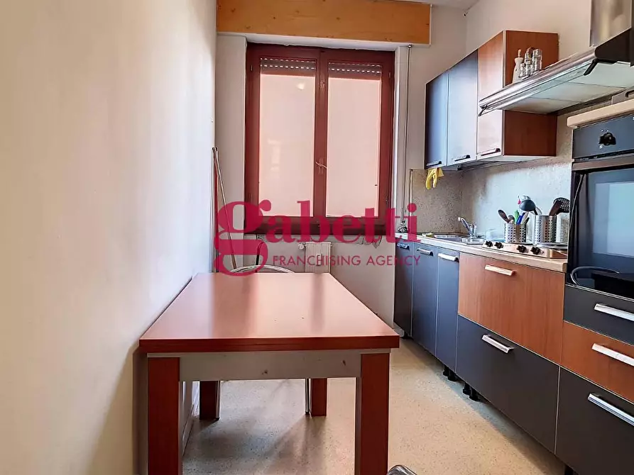 Immagine 17 di Appartamento in vendita  a Pisa