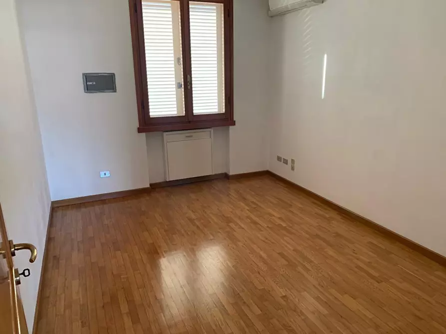 Immagine 6 di Mansarda in vendita  a Empoli