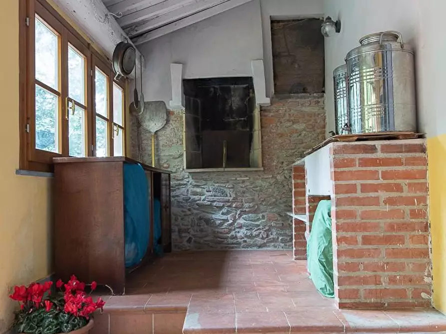 Immagine 62 di Rustico / casale in vendita  a Pisa
